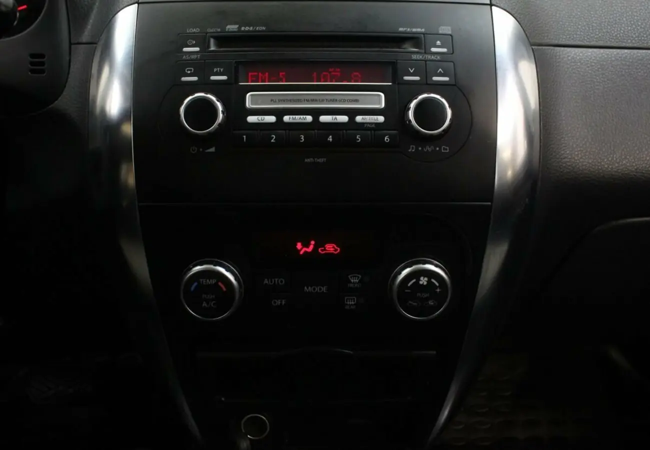 Suzuki SX4