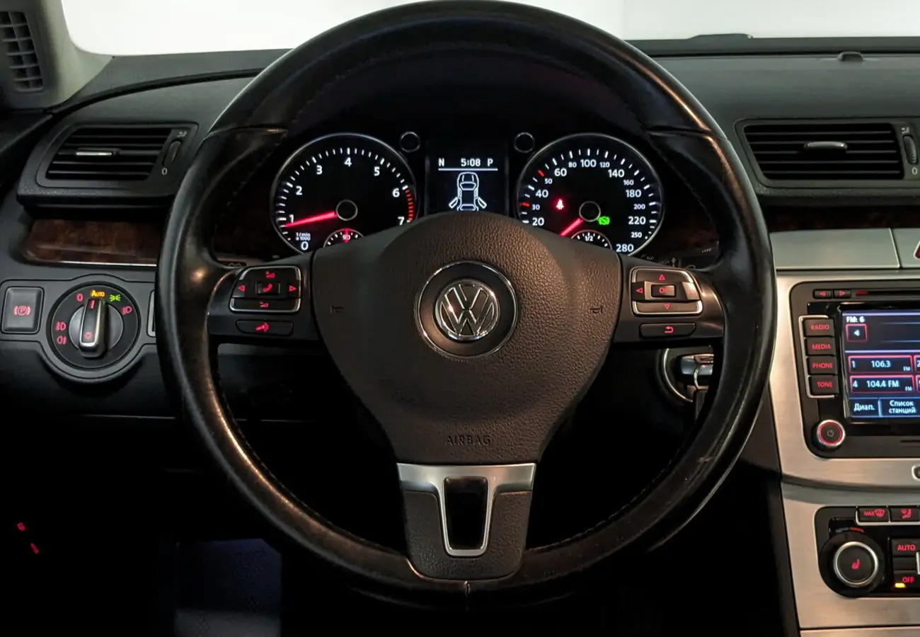 Volkswagen Passat CC