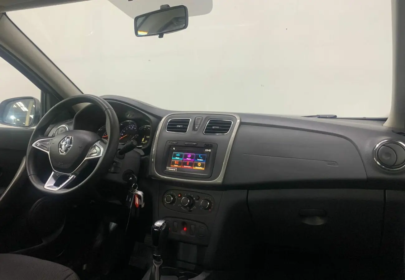 Renault Logan