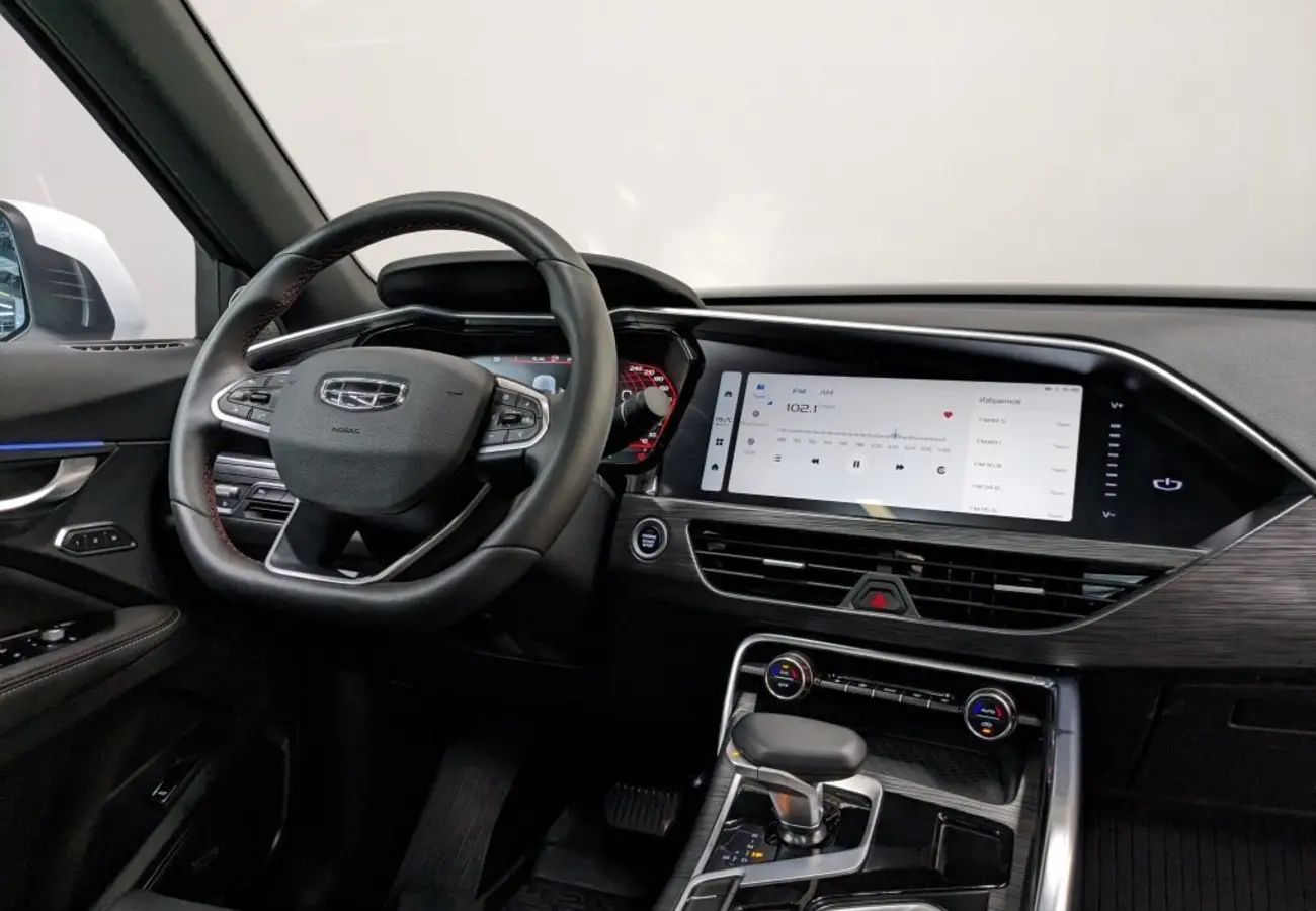 Geely Tugella