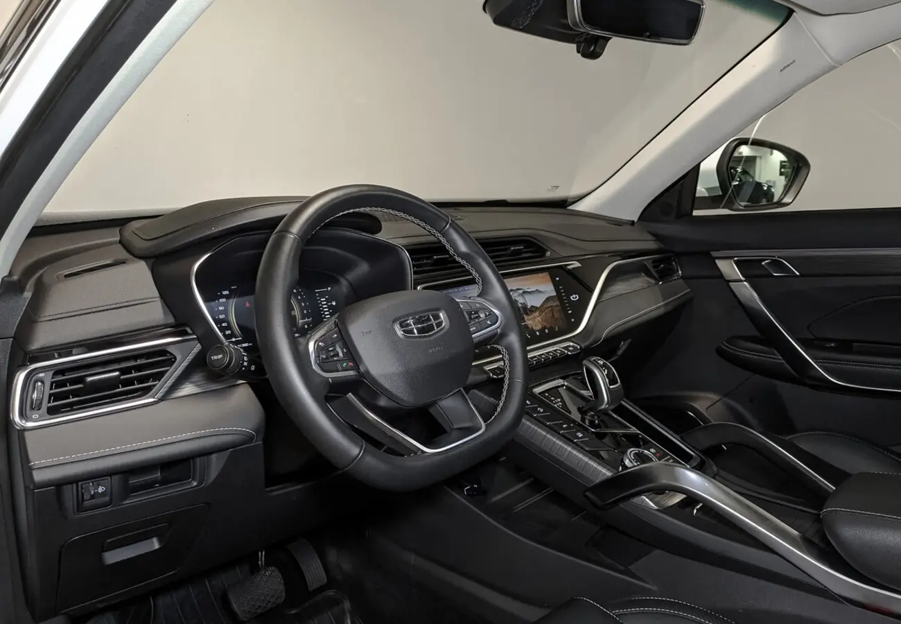 Geely Atlas Pro
