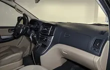 Hyundai H-1