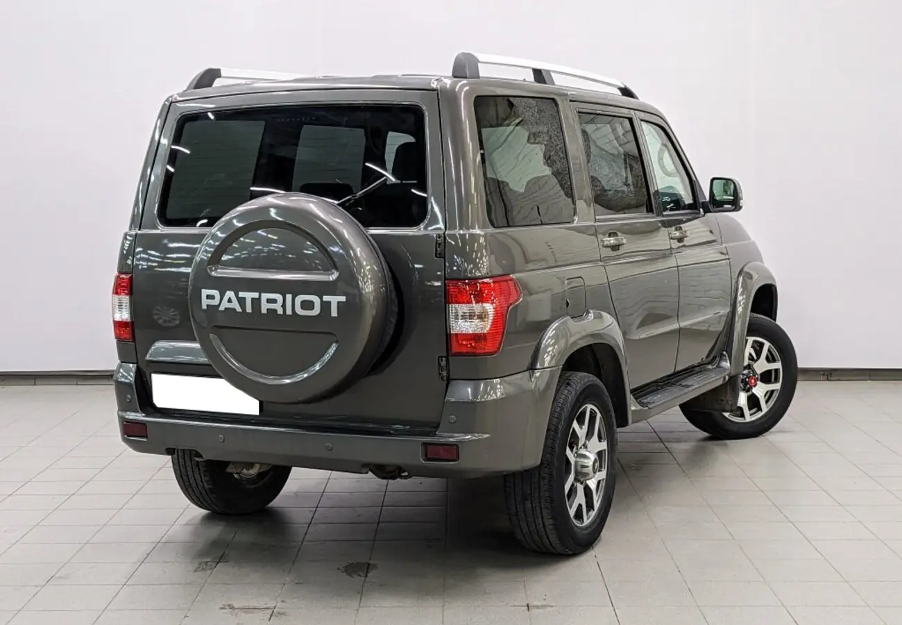 УАЗ Patriot