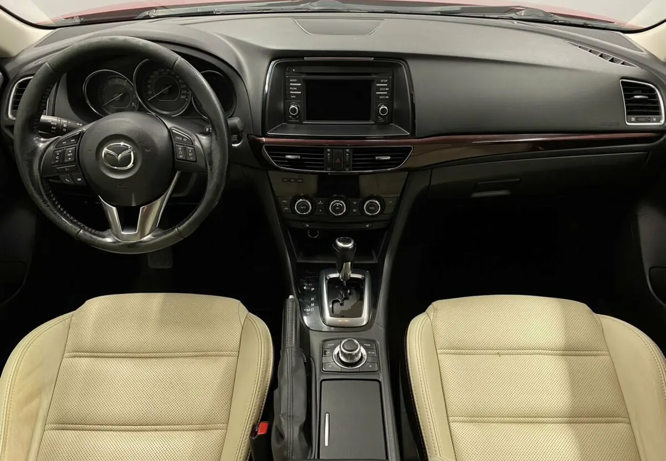 Mazda 6