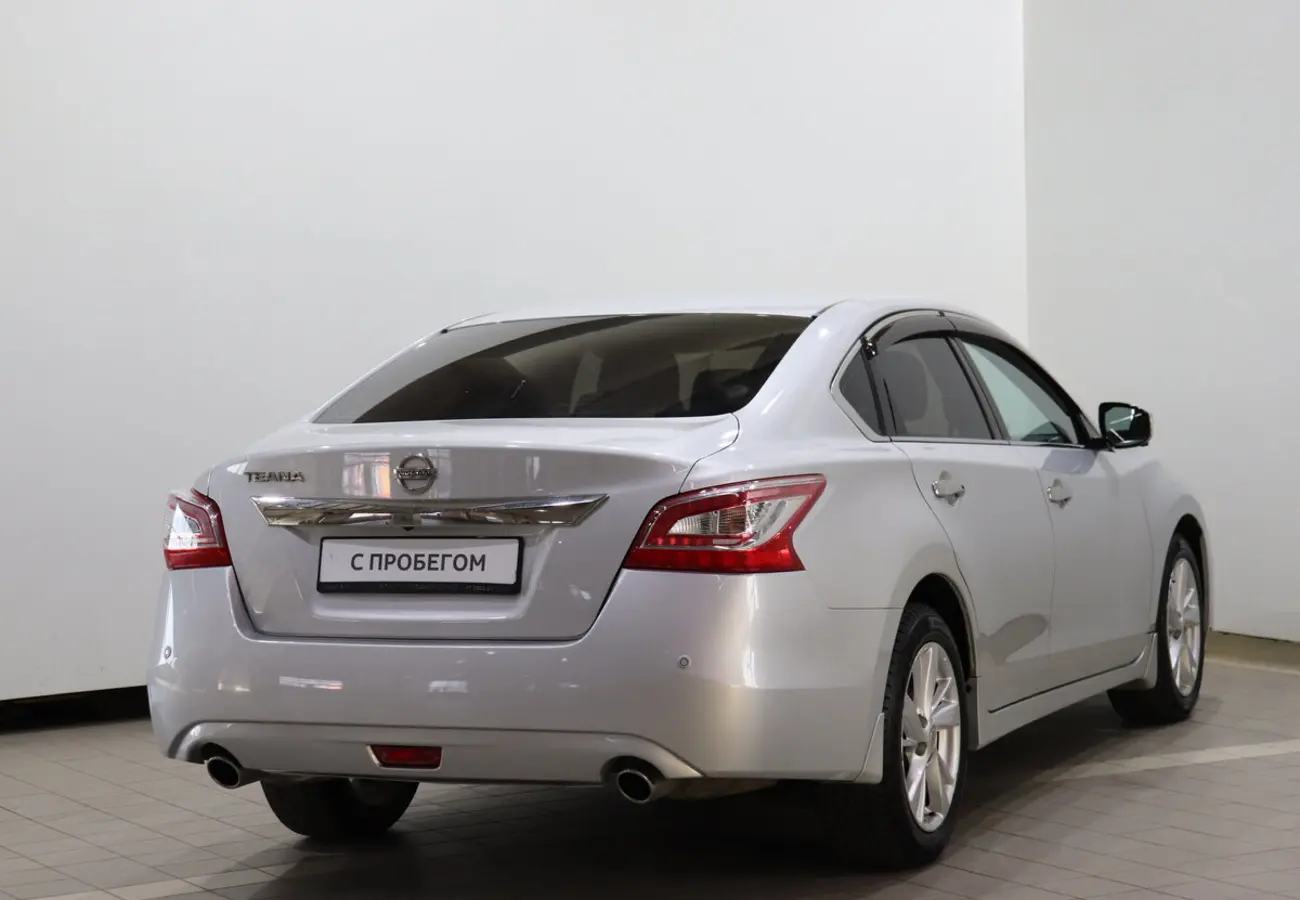 Nissan Teana