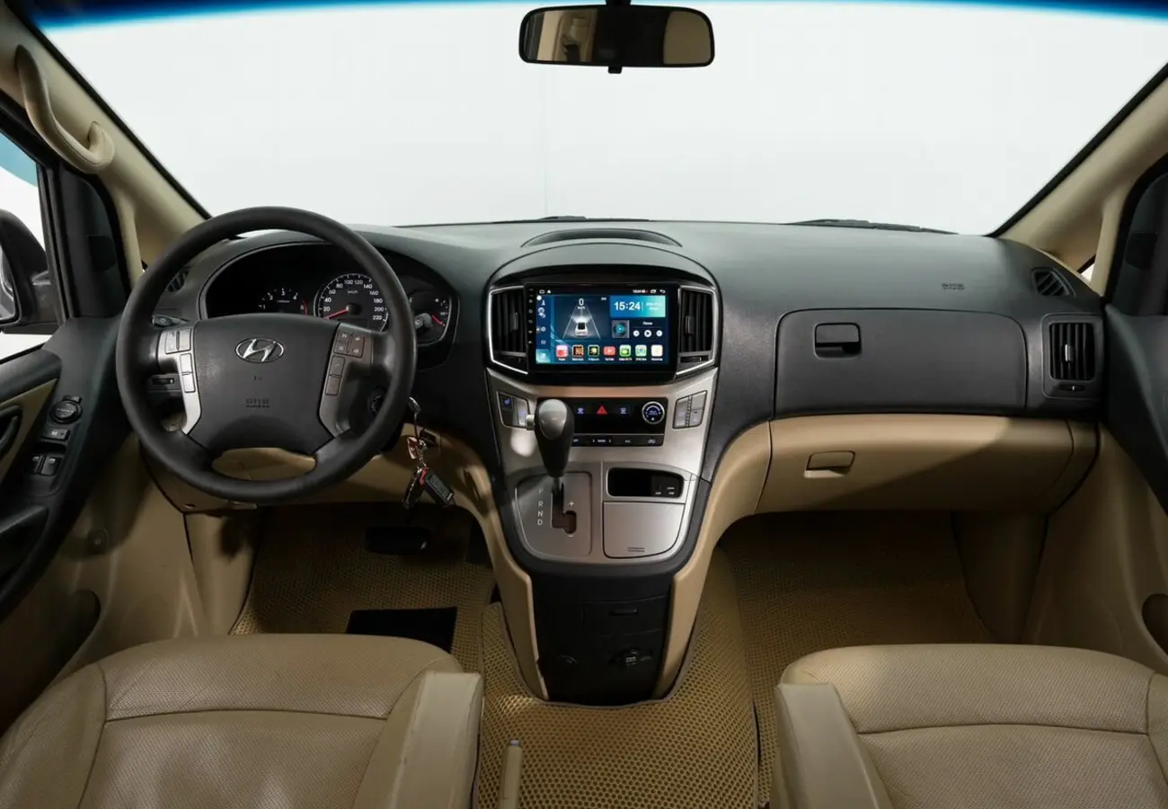 Hyundai H-1