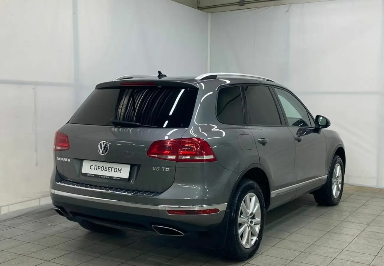 Volkswagen Touareg