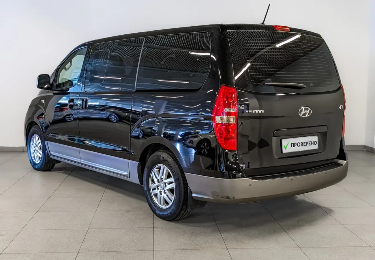 Hyundai H-1