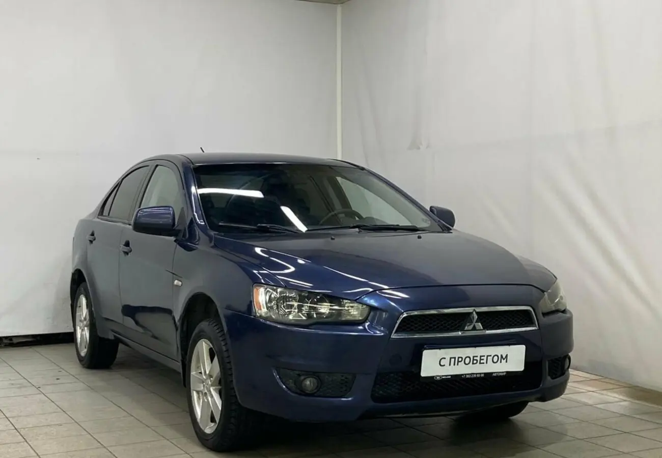 Mitsubishi Lancer