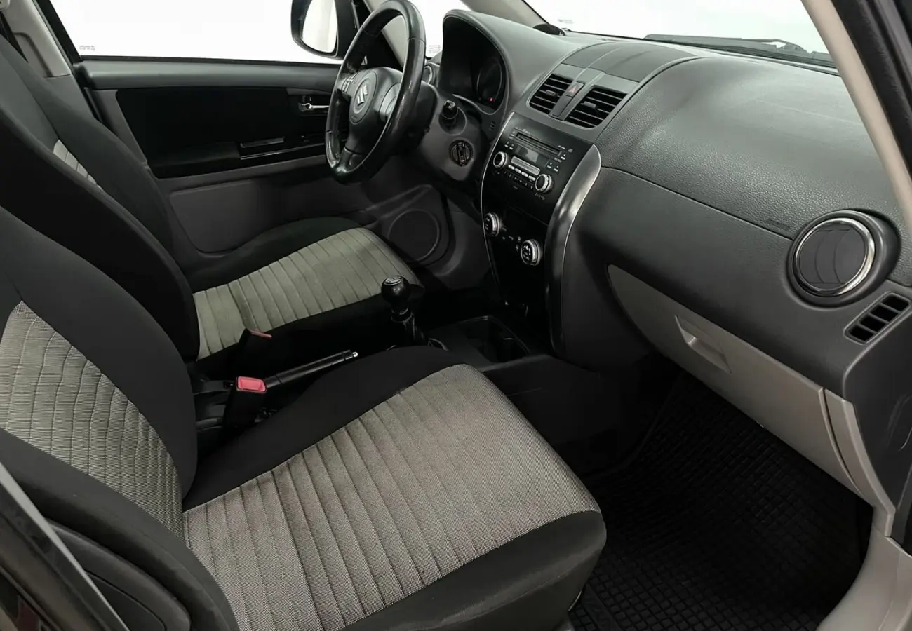 Suzuki SX4