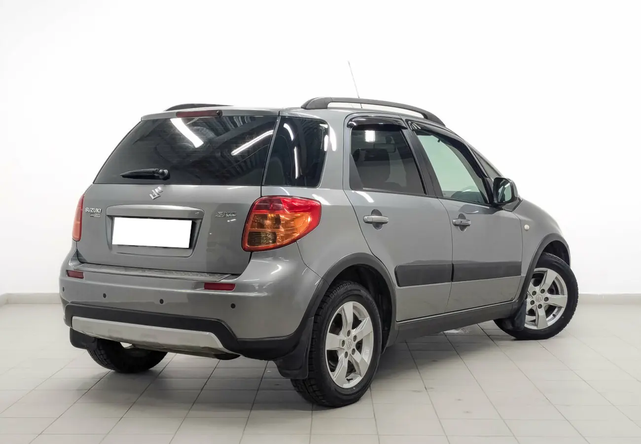 Suzuki SX4