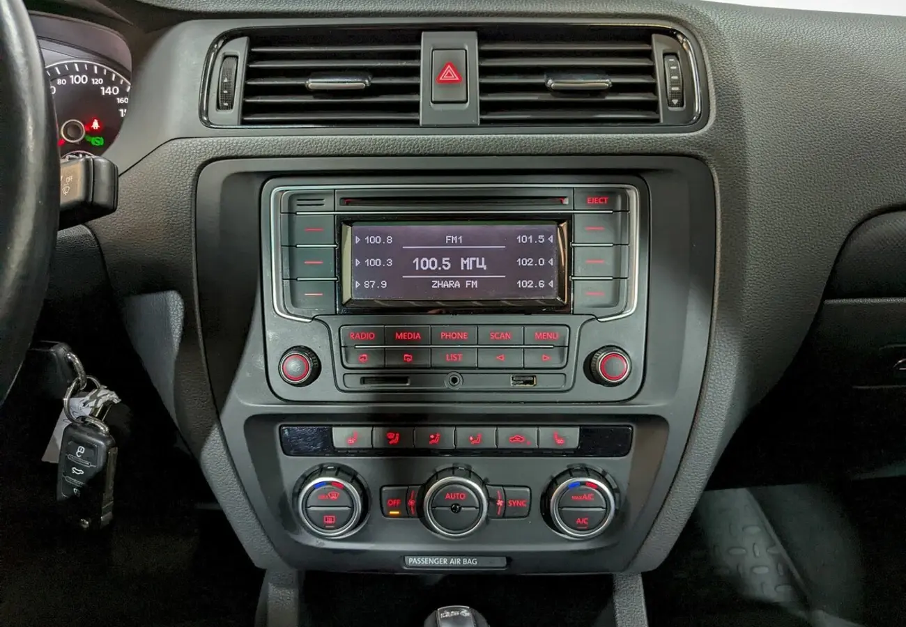 Volkswagen Jetta