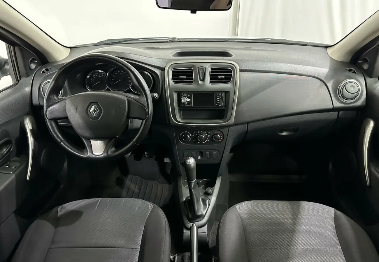 Renault Logan