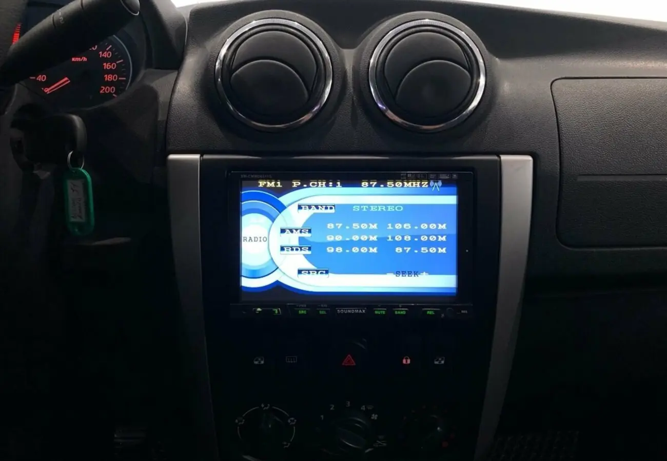 Nissan Almera