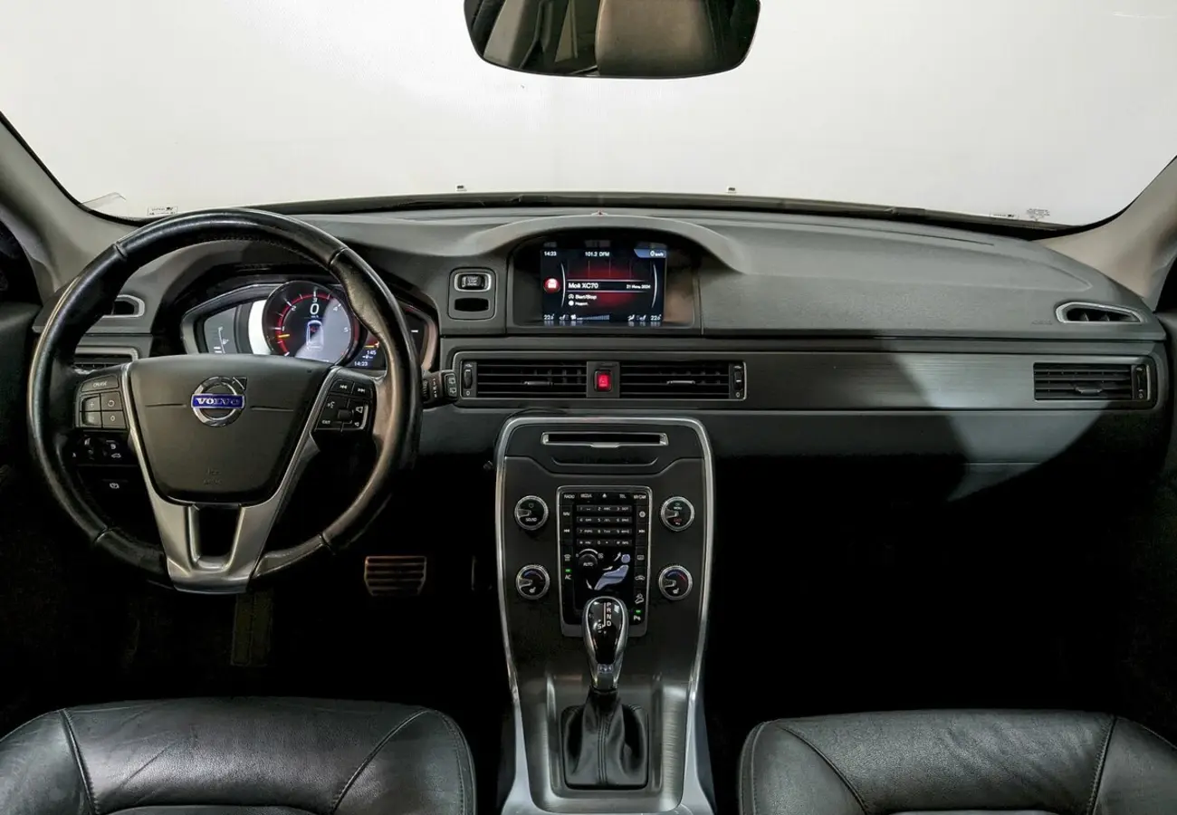 Volvo XC70