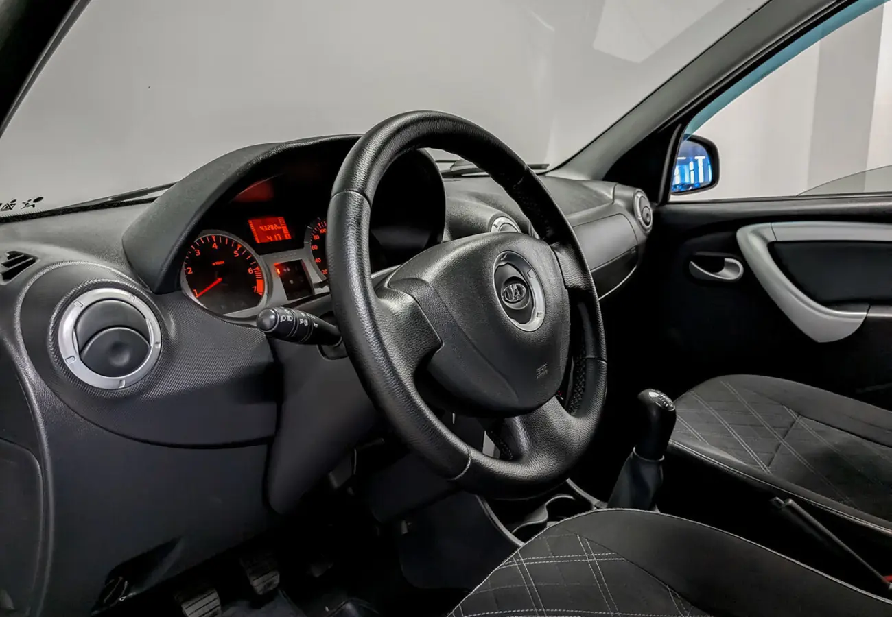 Lada (ВАЗ) Largus