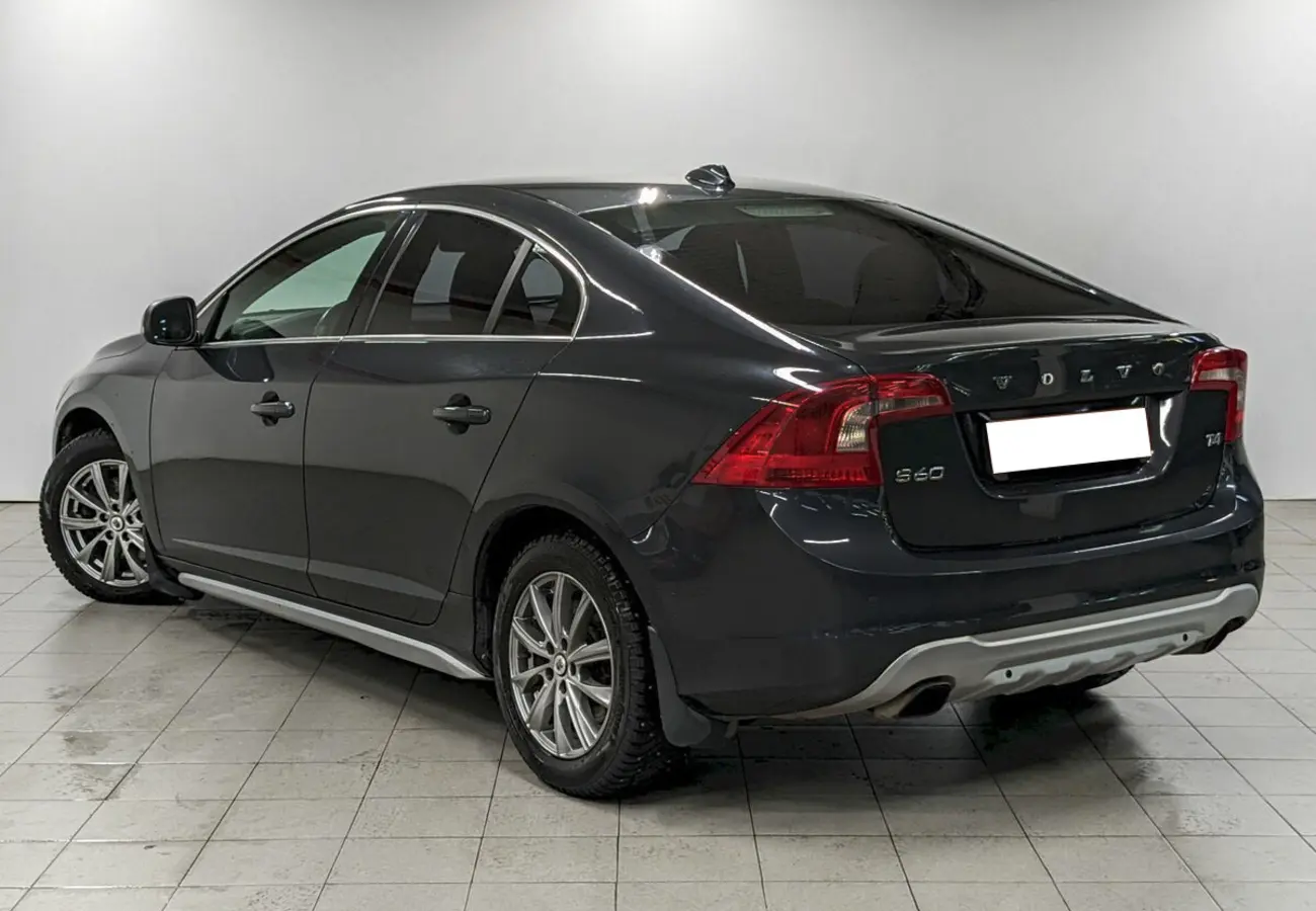 Volvo S60