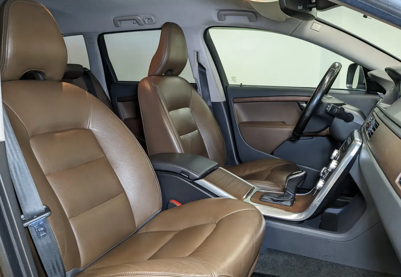 Volvo XC70