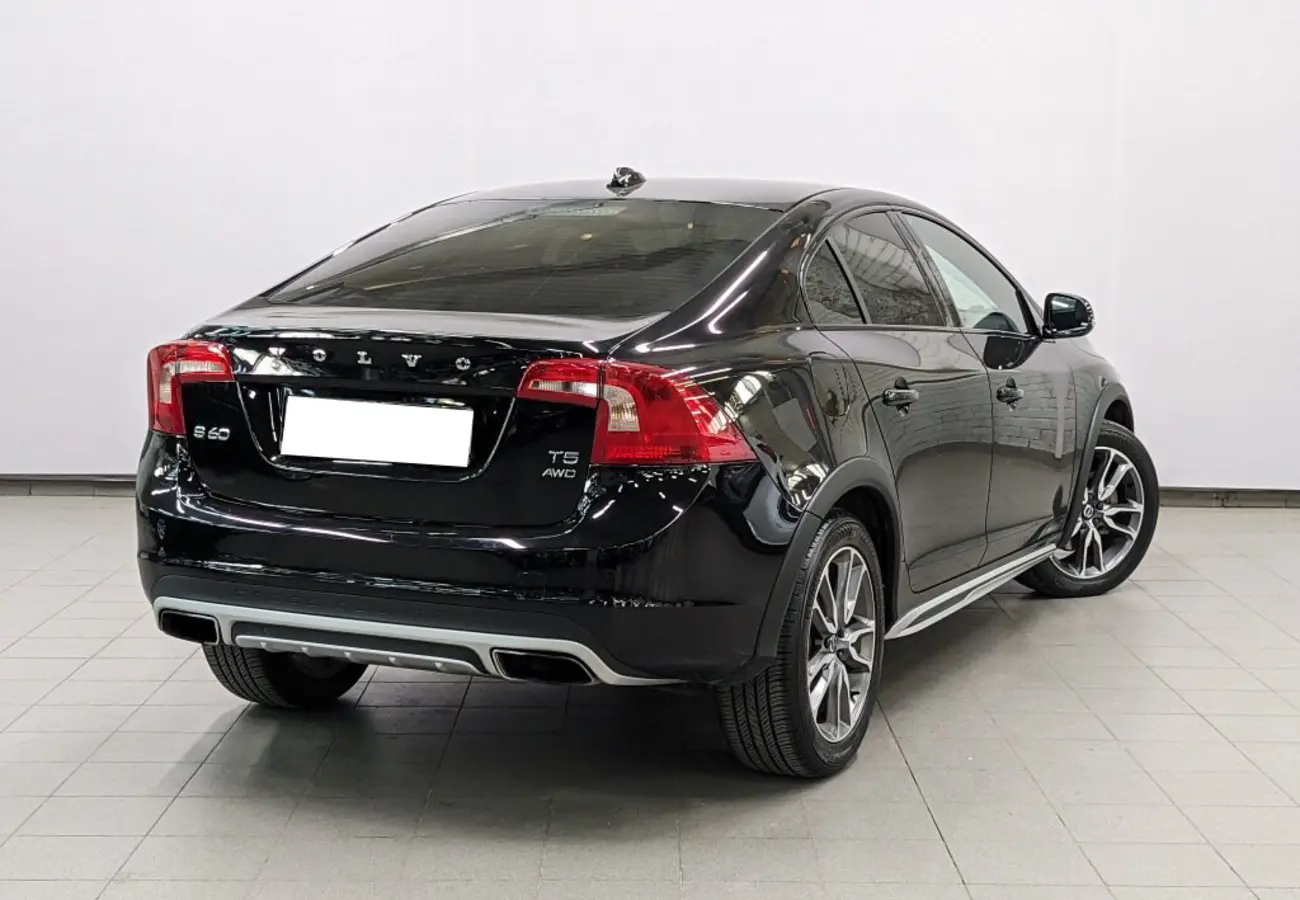 Volvo S60 Cross Country