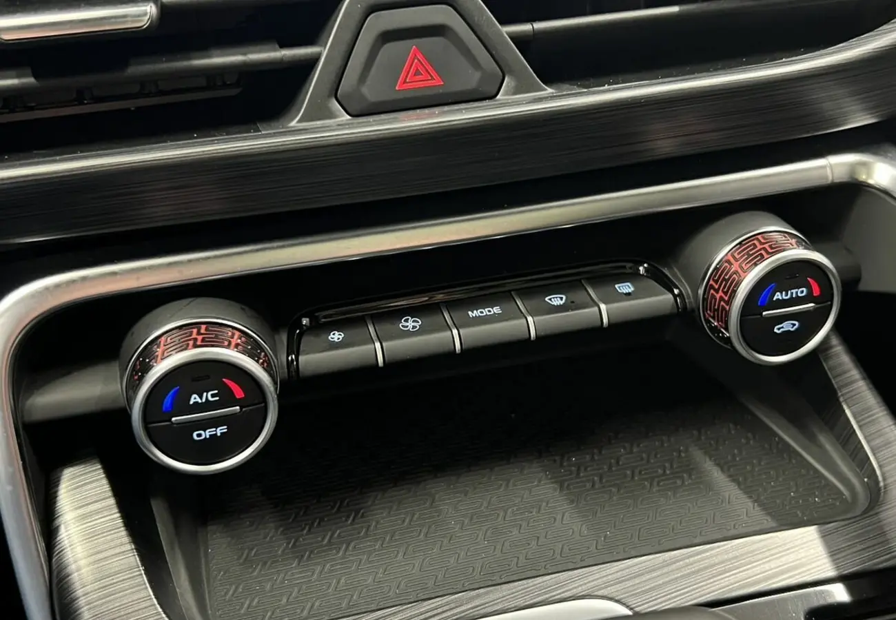 Geely Tugella