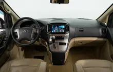 Hyundai H-1