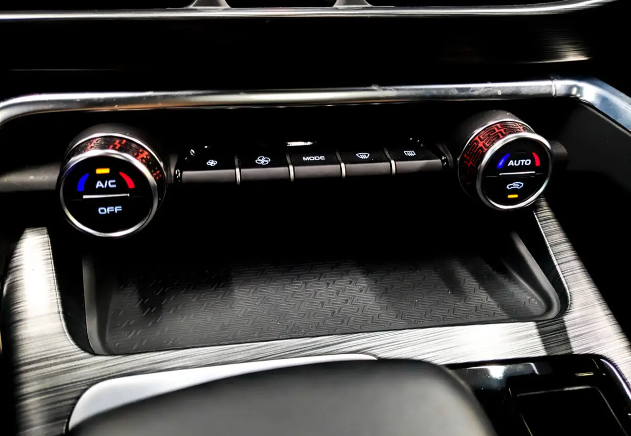 Geely Tugella