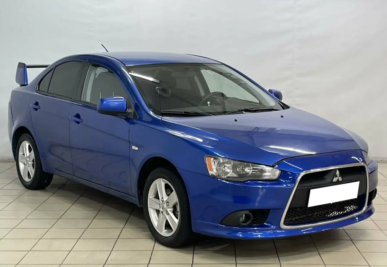 Mitsubishi Lancer
