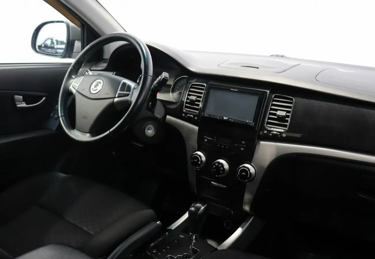 SsangYong Actyon