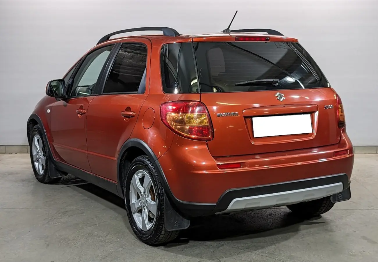 Suzuki SX4