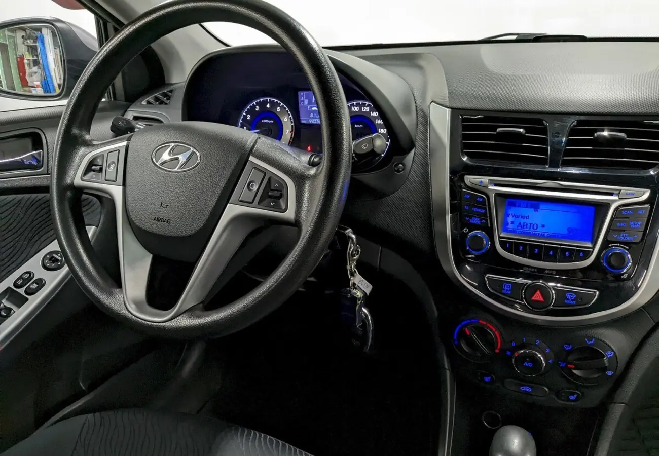 Hyundai Solaris