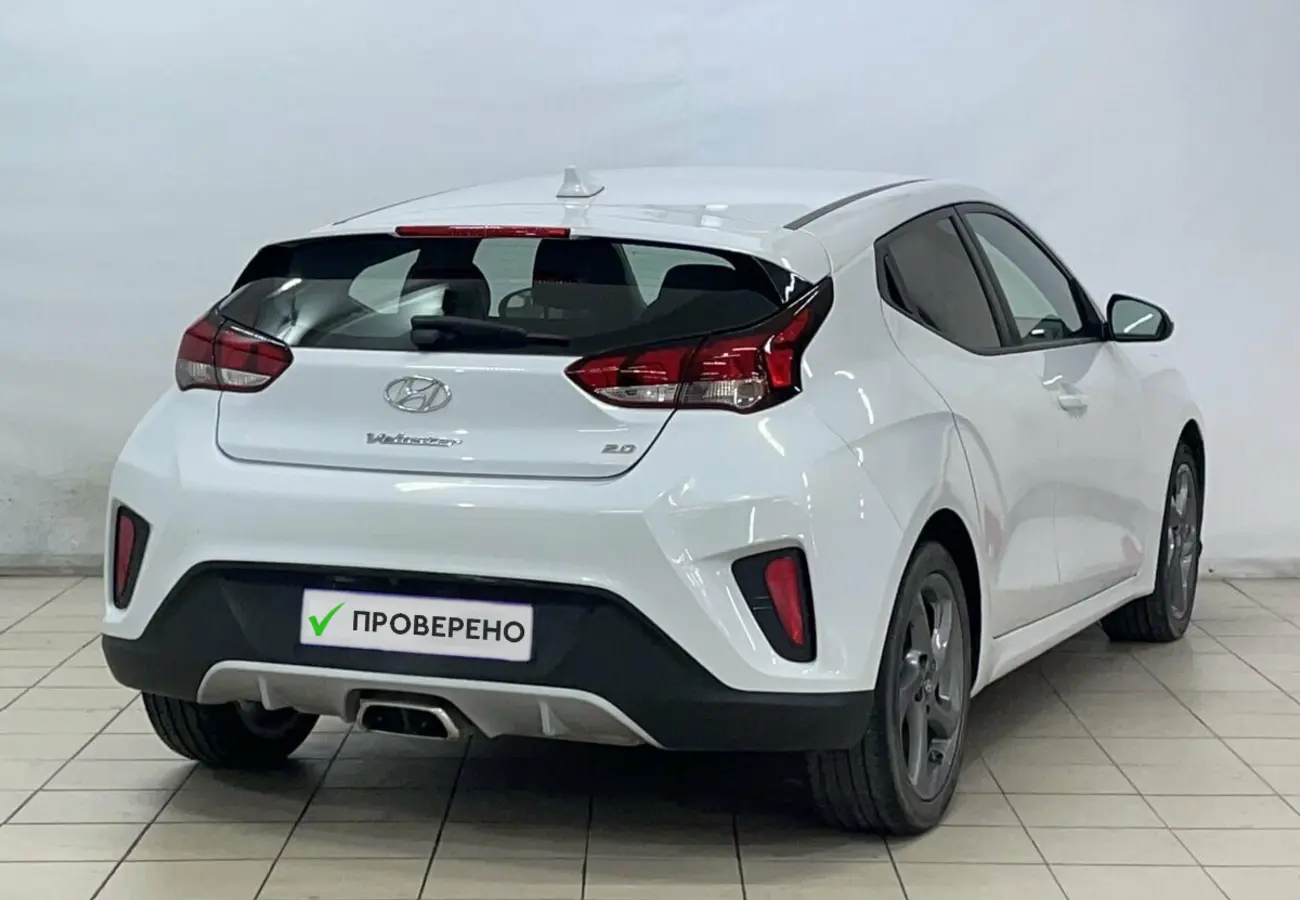 Hyundai Veloster
