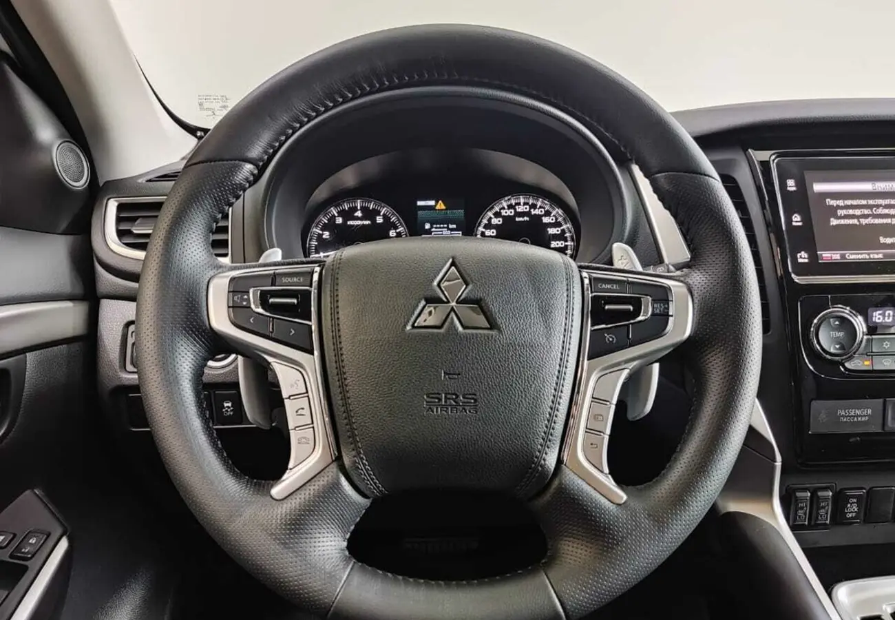 Mitsubishi Pajero Sport