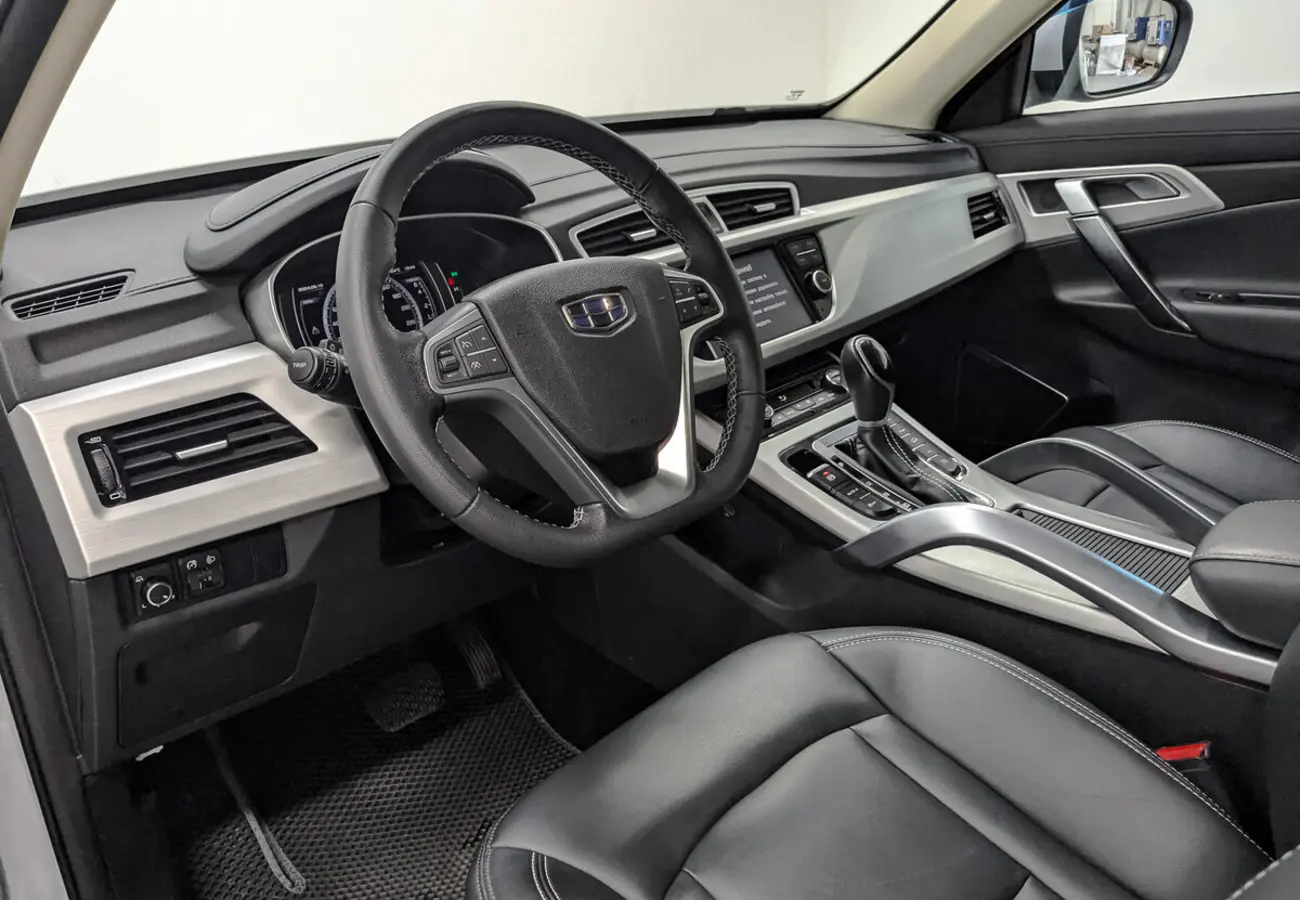 Geely Atlas