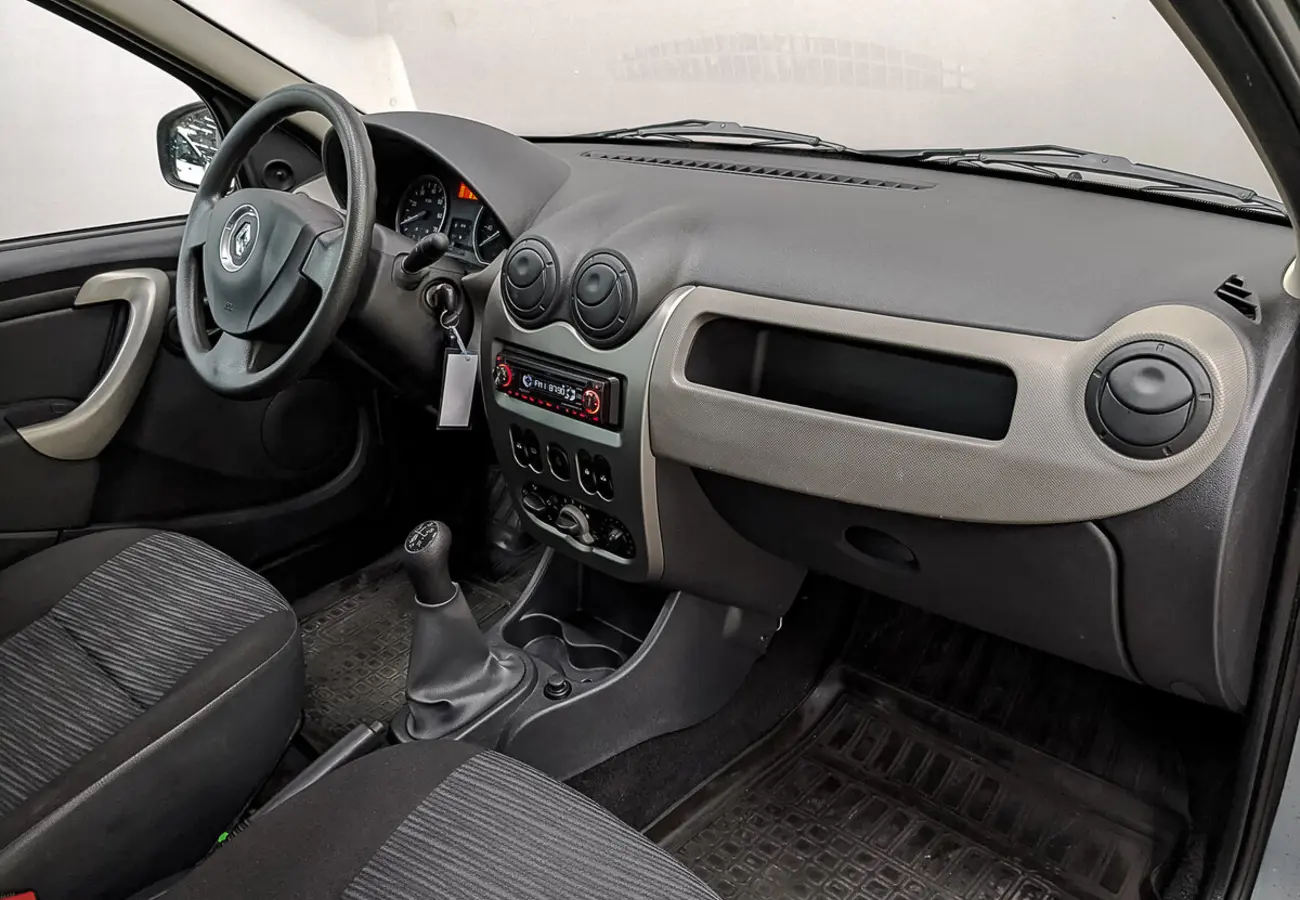 Renault Logan