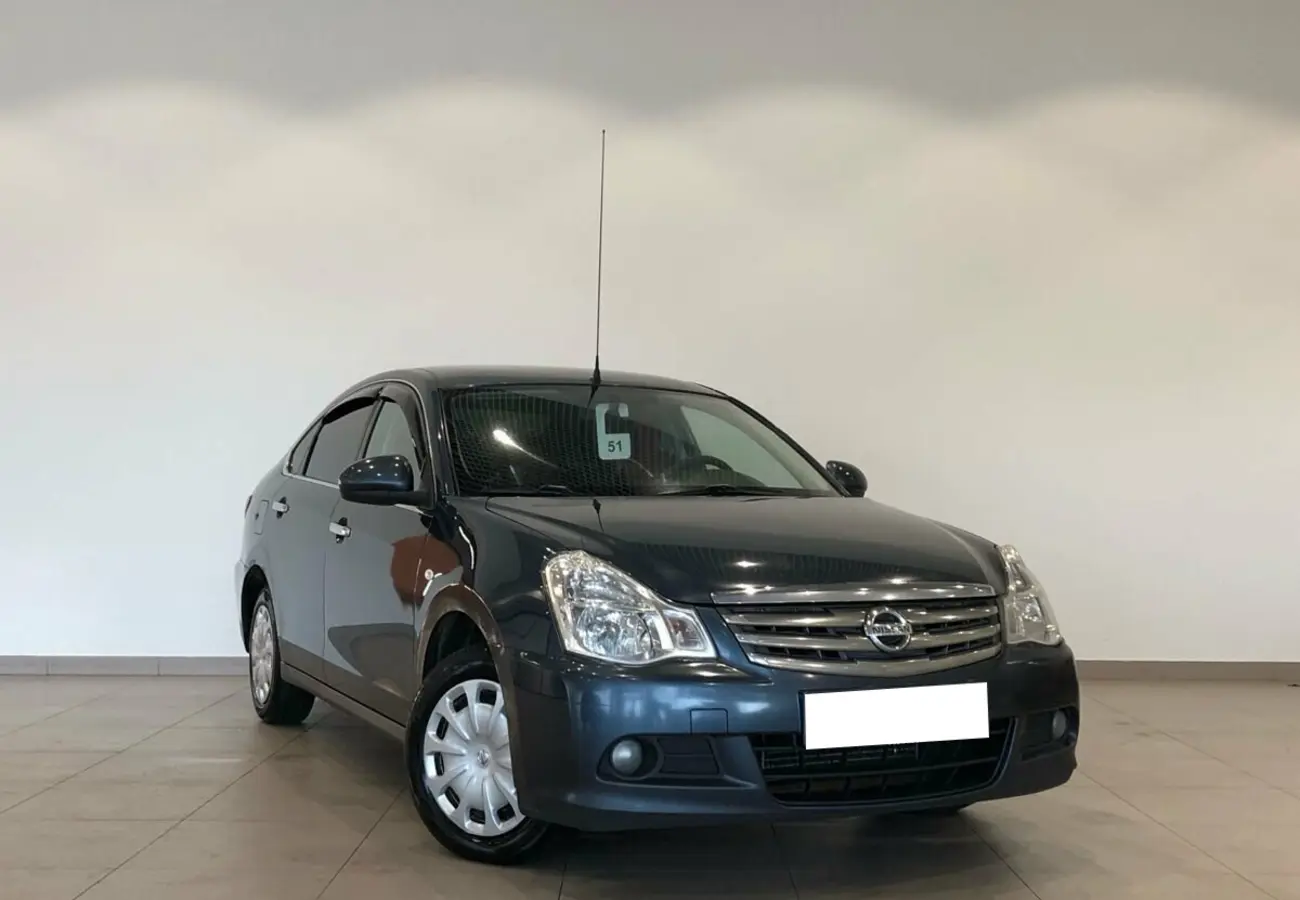 Nissan Almera