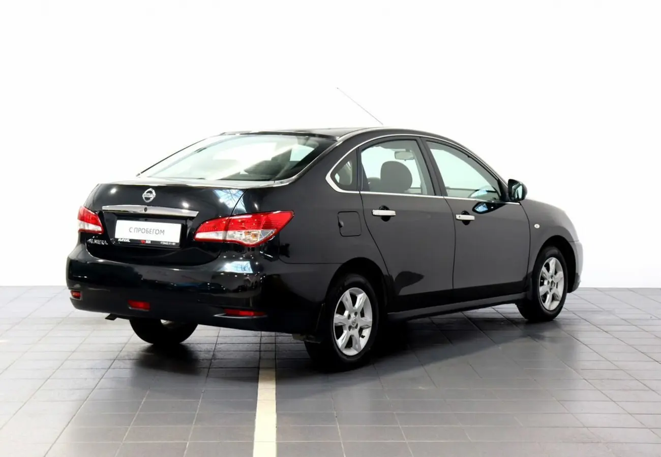 Nissan Almera