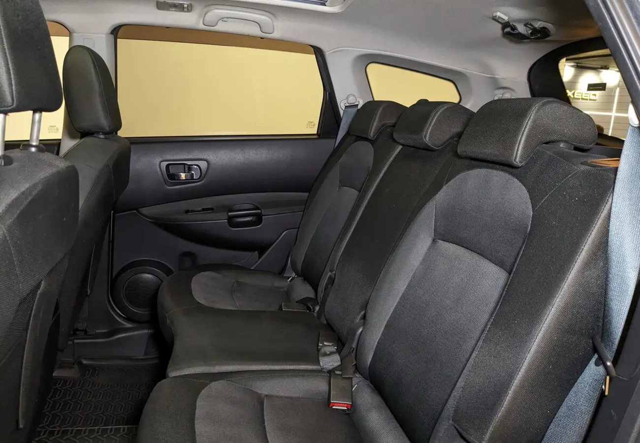Nissan Qashqai+2