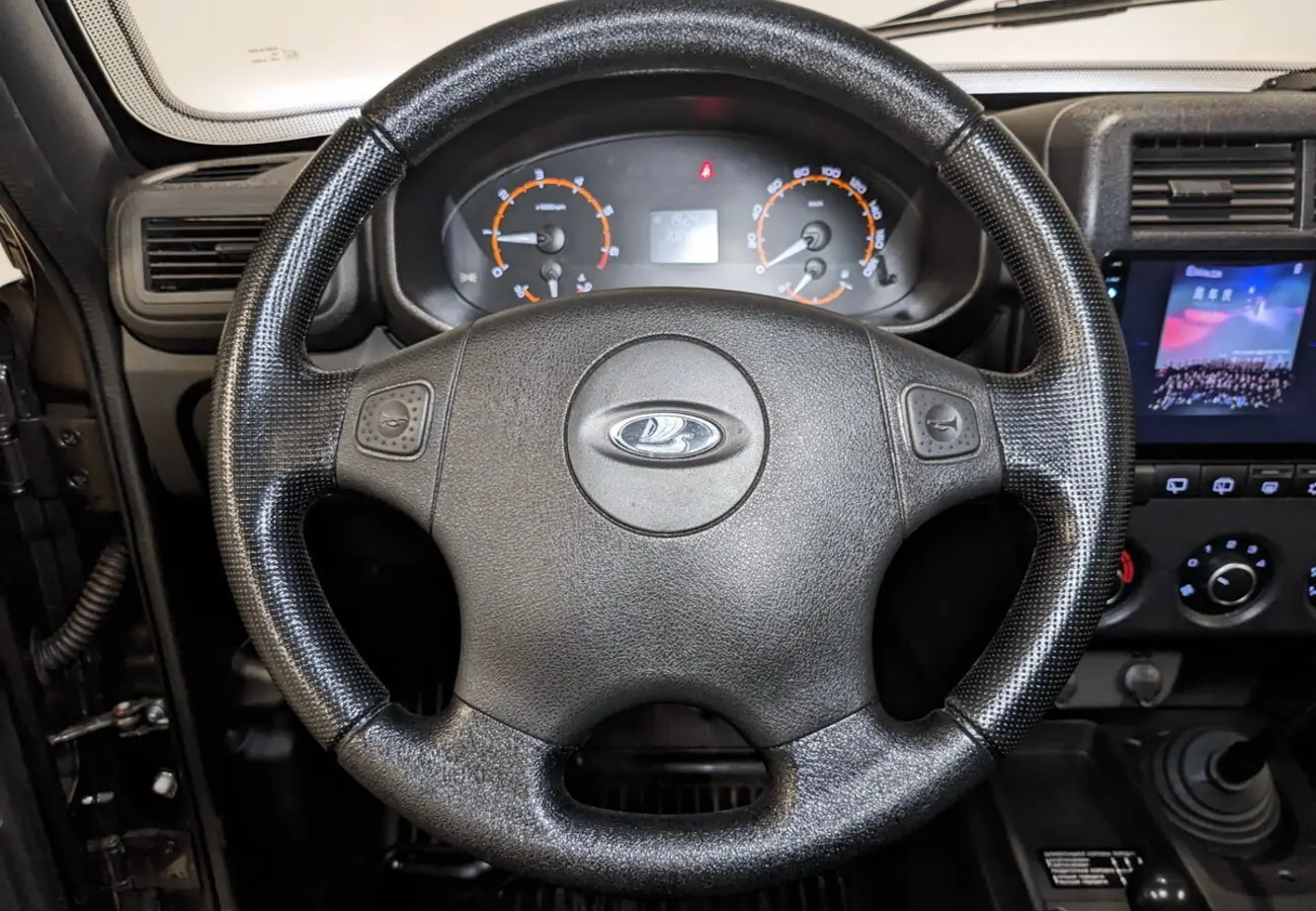 Lada (ВАЗ) Niva Legend