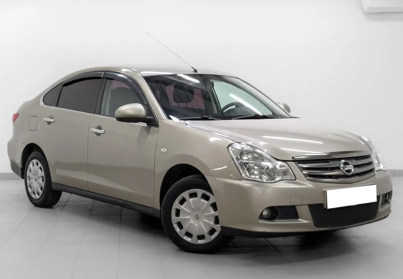 Nissan Almera