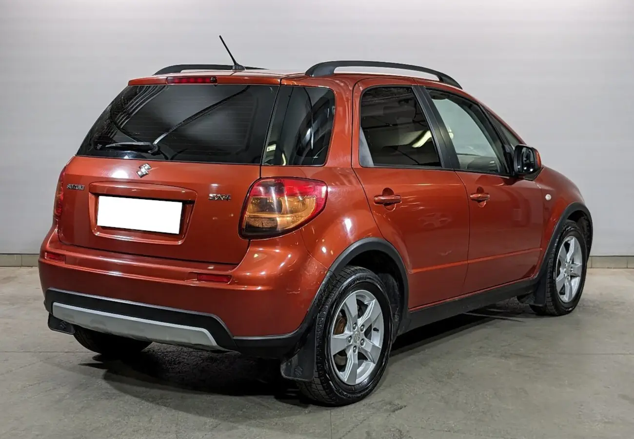 Suzuki SX4