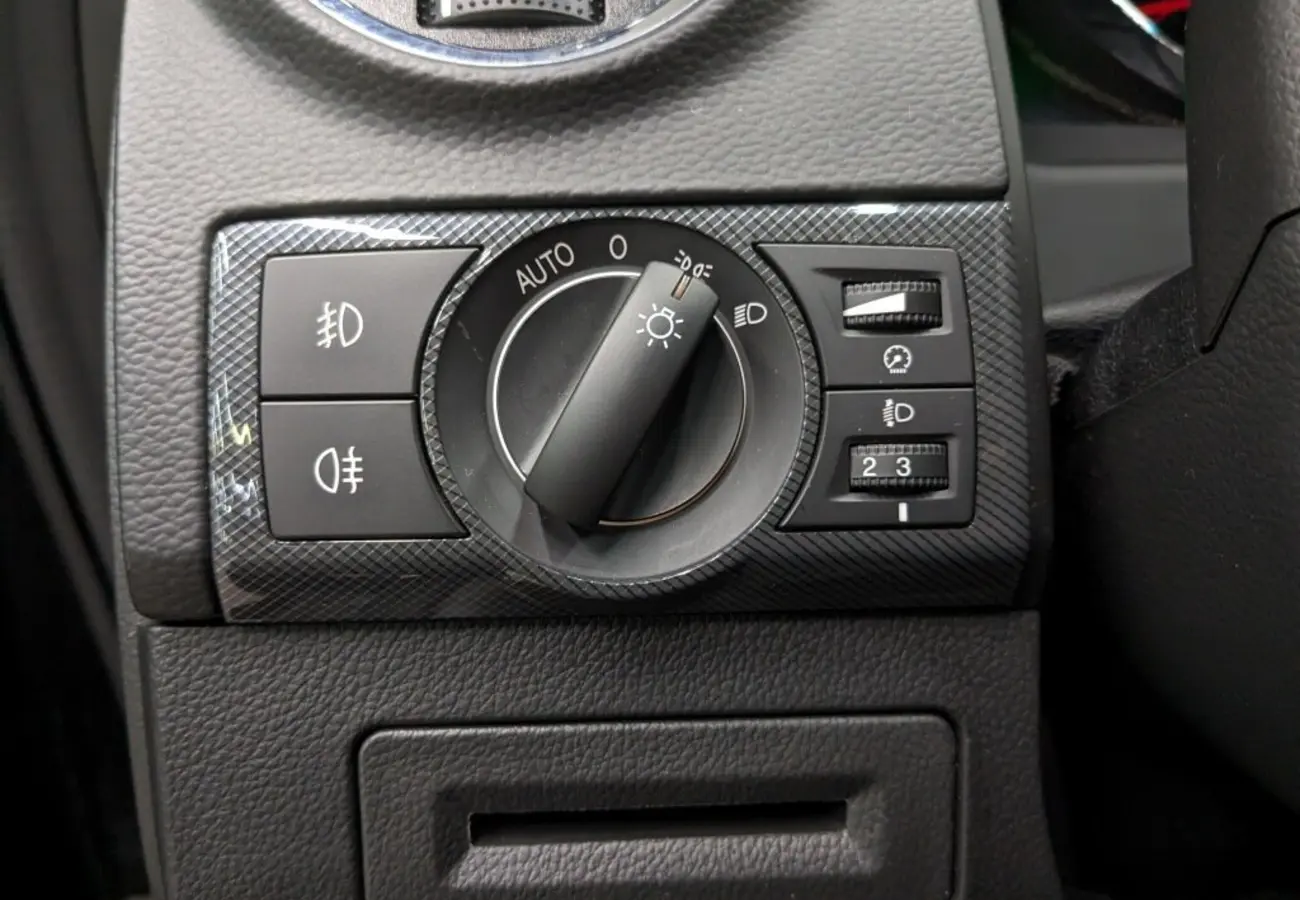 Opel Antara