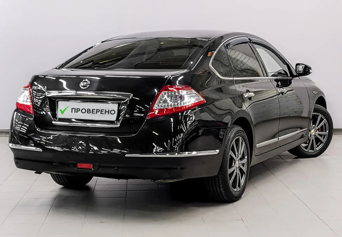 Nissan Teana