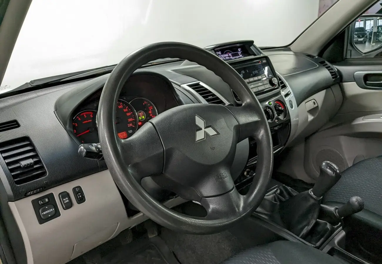 Mitsubishi Pajero Sport