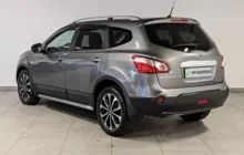 Nissan Qashqai+2