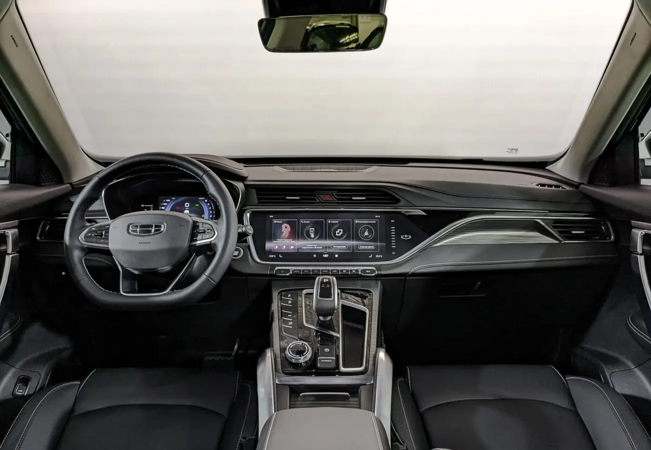 Geely Atlas Pro