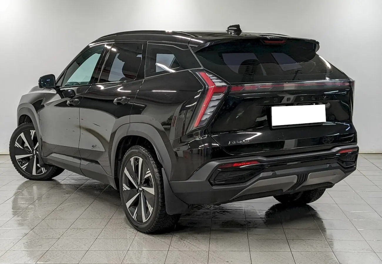 Geely Atlas