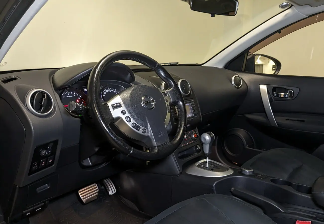Nissan Qashqai+2