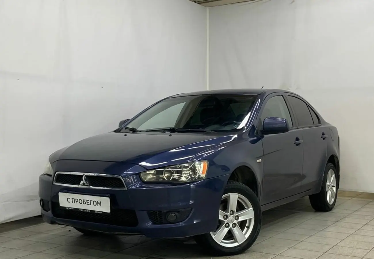 Mitsubishi Lancer