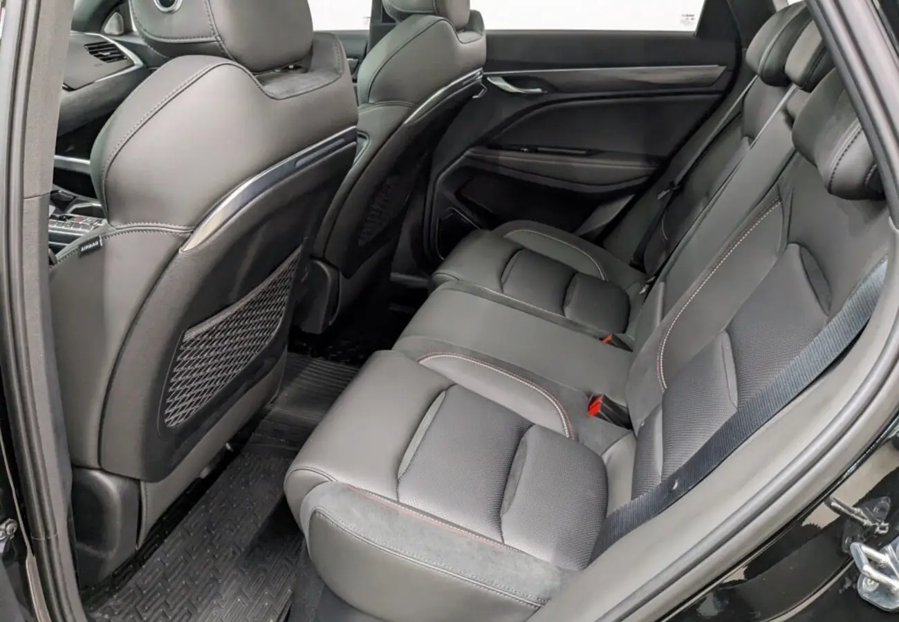 Geely Tugella