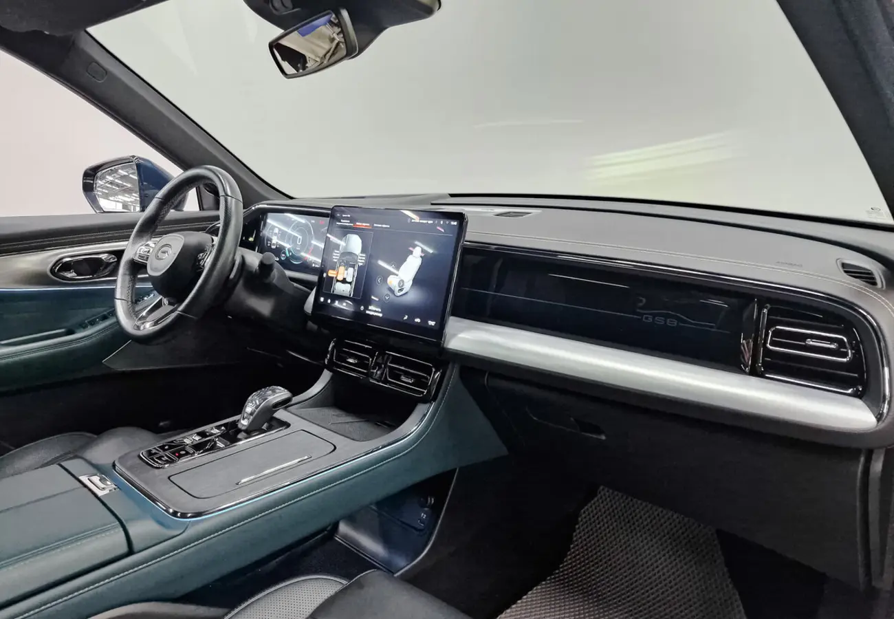 GAC GS8